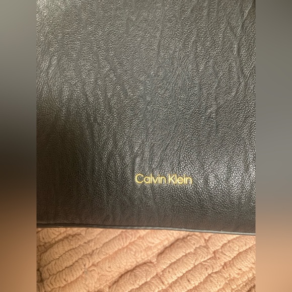 NWOT Calvin Klein Gabrianna Mini Bubble Lamb Bag in Black - Picture 8 of 11